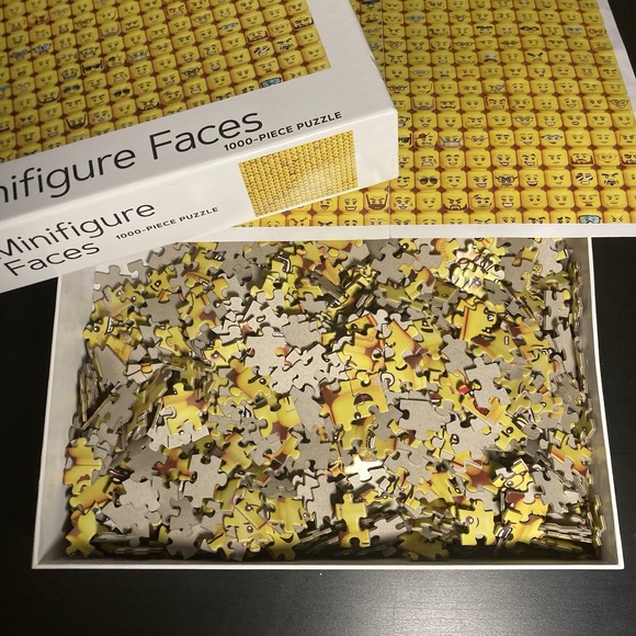 LEGO Minifigure Faces 1000 Piece Puzzle Used Missing 1 piece - Picture 2 of 3